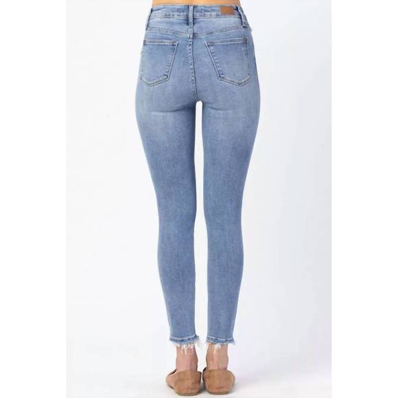 NEW JUDY BLUE hi-rise button fly skinny jean in light wash - Picture 4 of 4